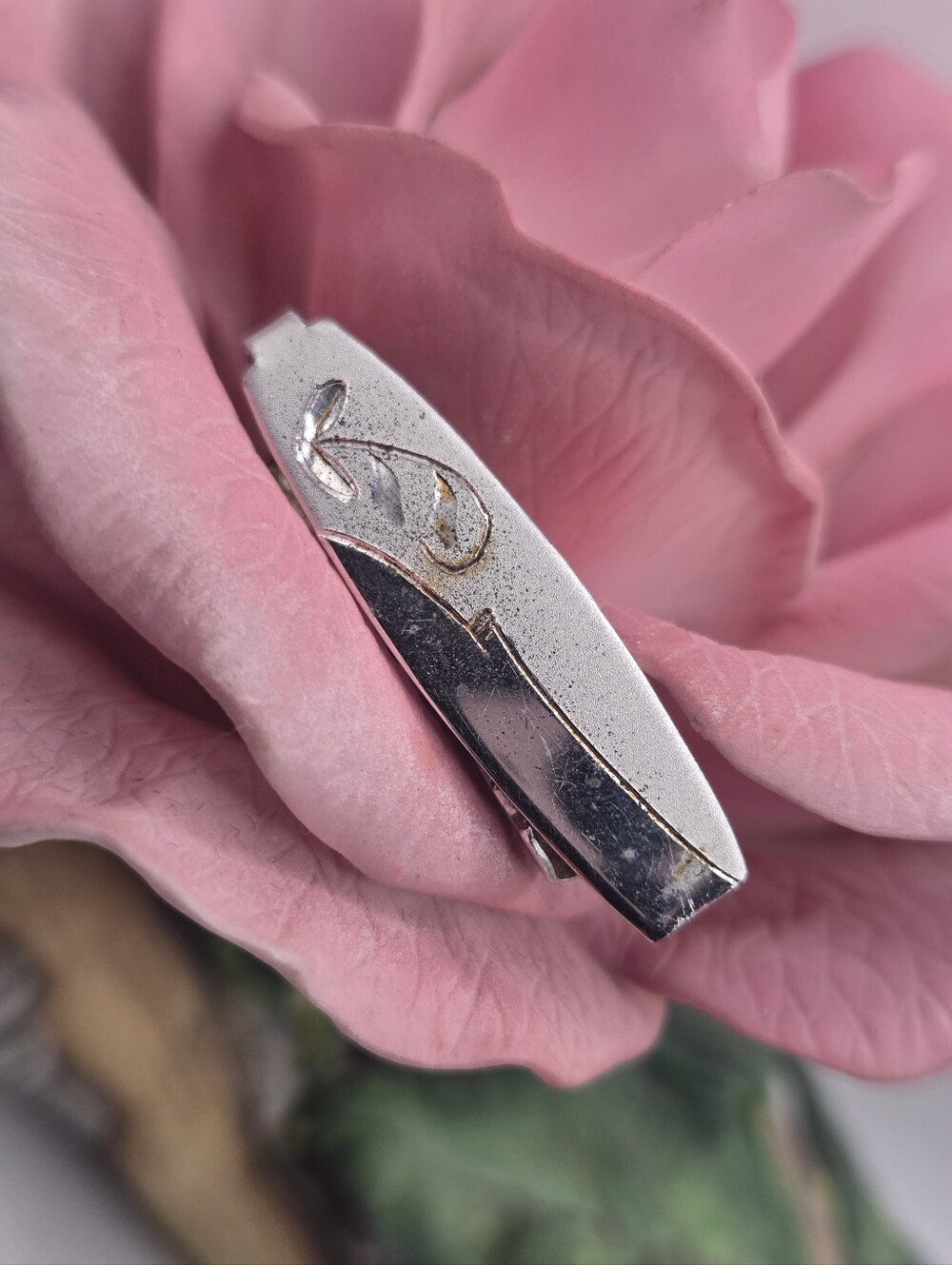 Sterling Silver Sculpted Floral Tie Clip